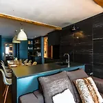 Appt Renove Par Architecte, 3 Chambres, Terrasse Sud Sur Pistes, Service Conciergerie - Fr-1-545-1 Apartman *