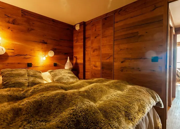 Appt Renove Par Architecte, 3 Chambres, Terrasse Sud Sur Pistes, Service Conciergerie - Fr-1-545-1 *